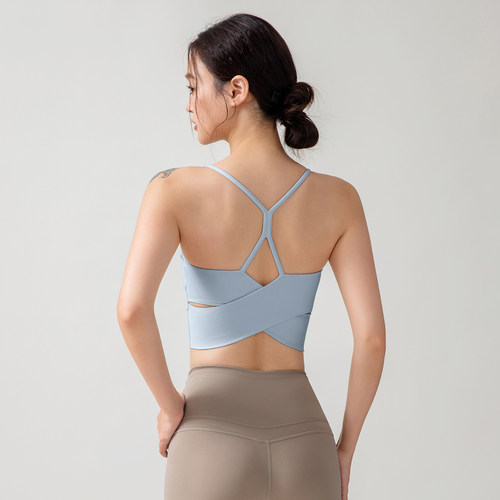 外穿一体式交叉美背健身服背心