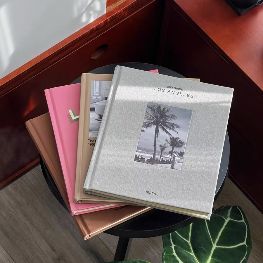 ins博主摆拍侘寂风杂志同款英文书拍照道具装饰书布面精装摆件