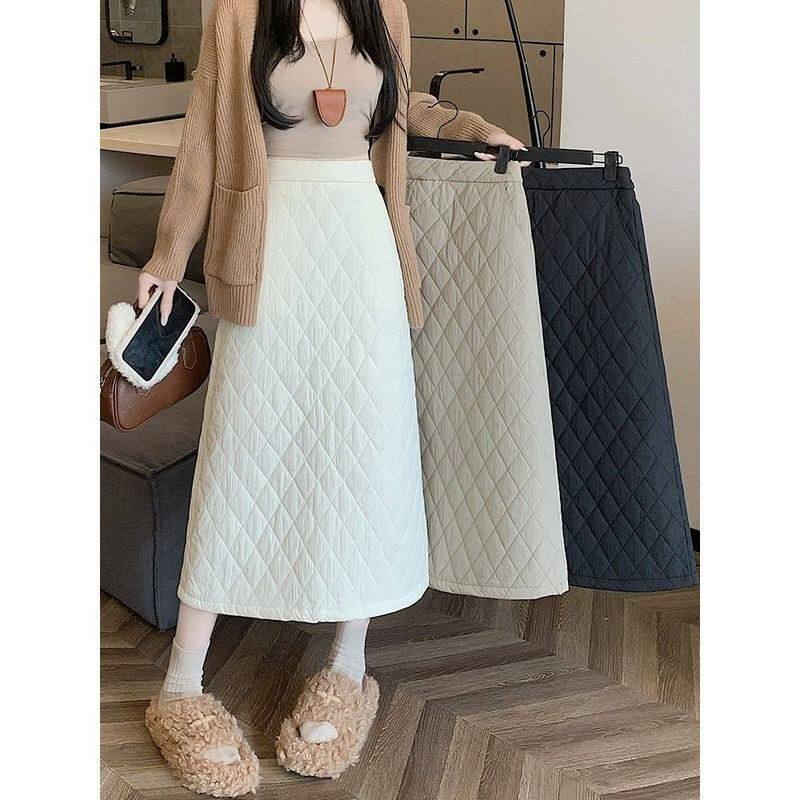 高级感菱格羽绒夹棉开叉半身裙女秋冬保暖高腰显瘦A字包臀中短裙