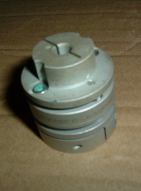 日本进口三木弹性联轴器SFC-030DA2膜片连轴器电机丝杆6-10 8-10