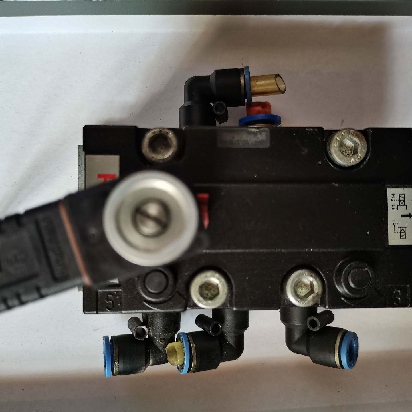 REXROTH力士乐电磁阀581-31   Rexr议价 维修！！！