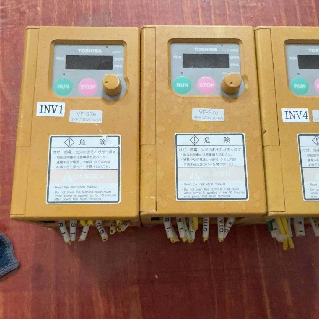 东芝变频器 VF-S7 0.4KW 220V VFS7E议价 维修！！！