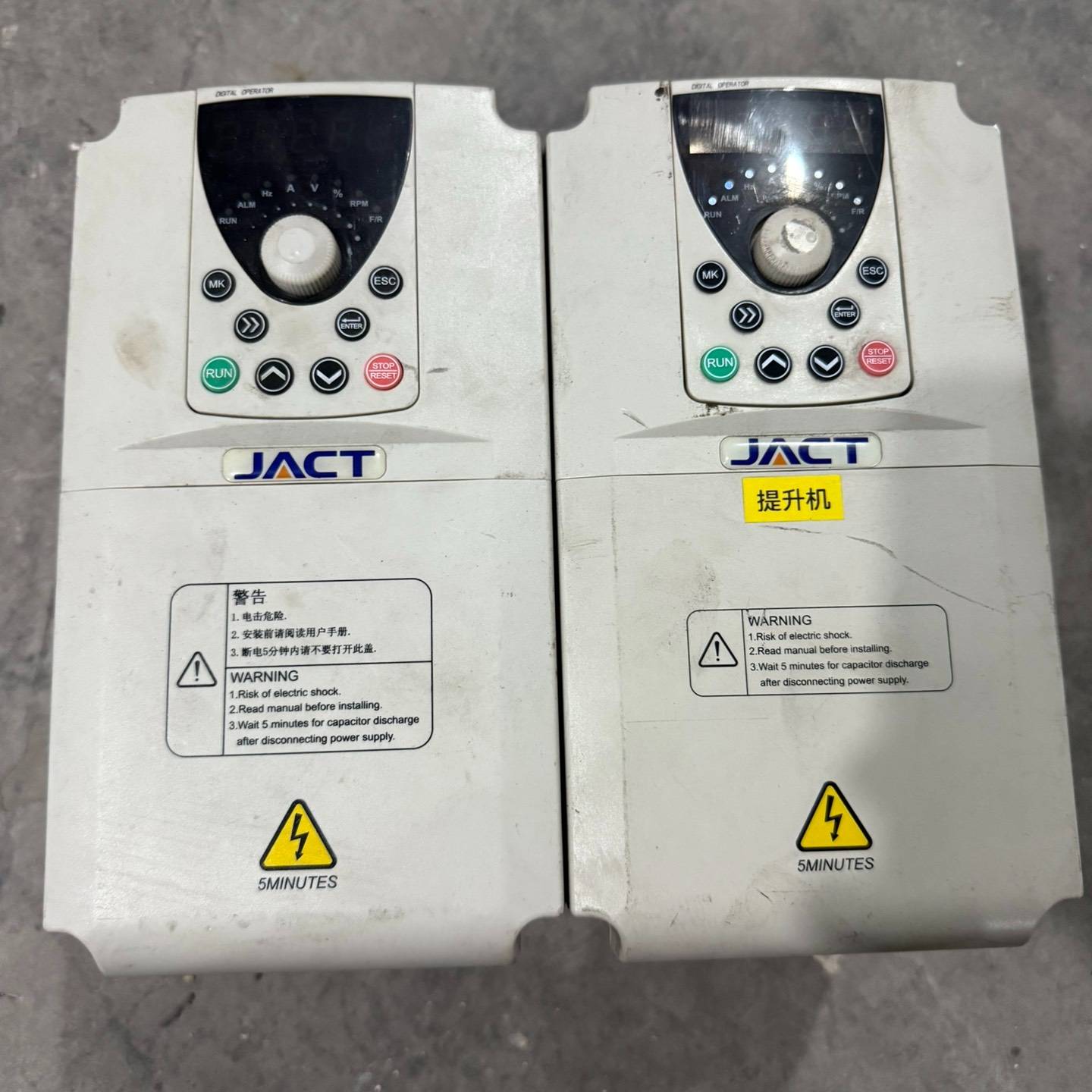 佳乐变频器AT500-T3-4R0G/5R5PB，3议价 维修！！！