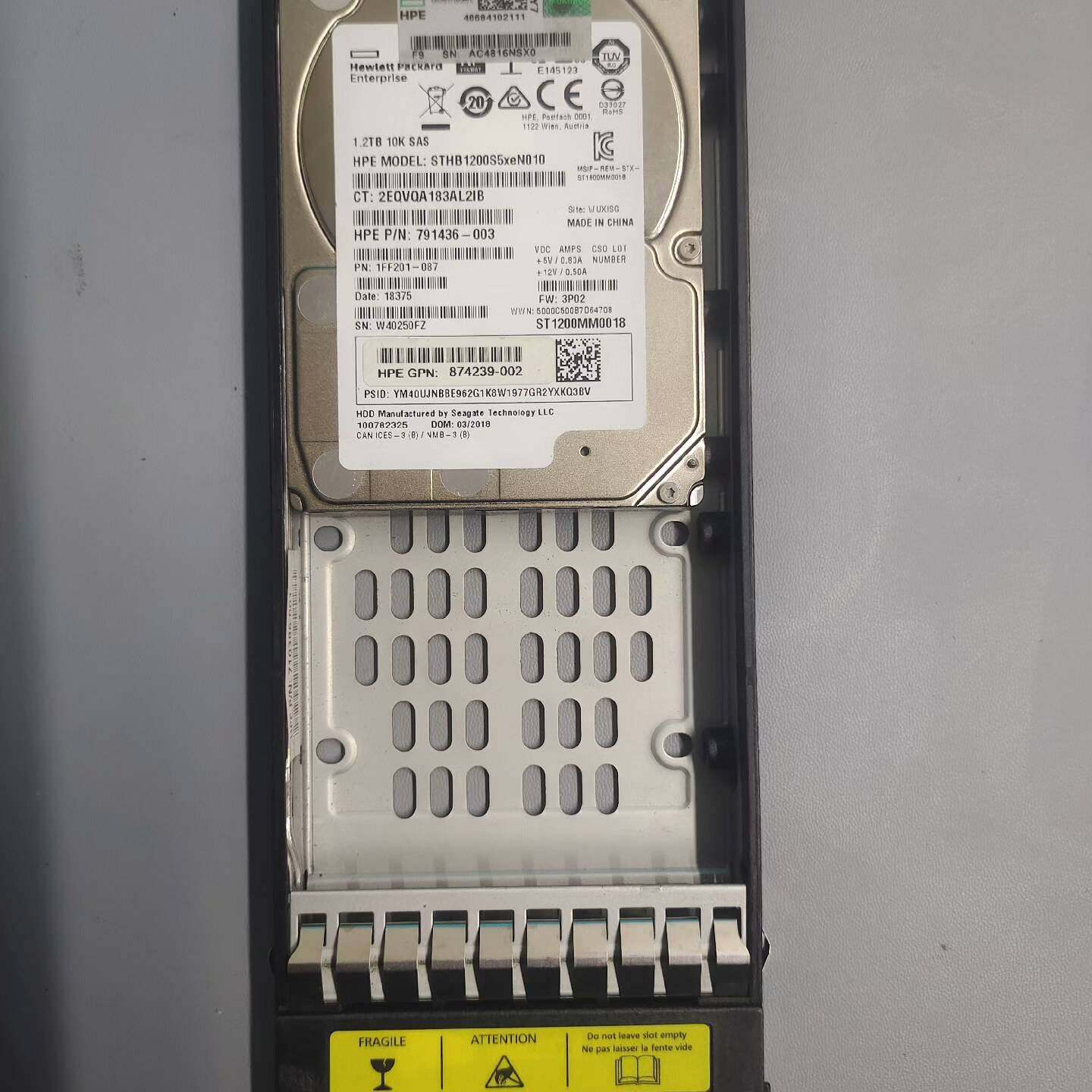 3par hp 存储 1.2T sas 10k硬盘 成议价 维修！！！