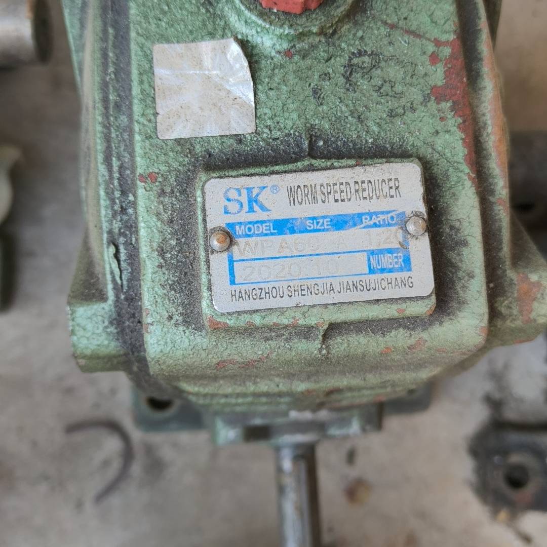 SK涡轮蜗杆减速机7台60的，100议价 维修！！！