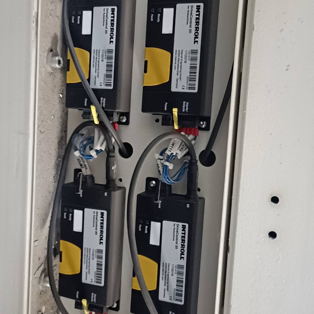 INTERROLL英特诺，DriveControⅠ20议价 维修！！！