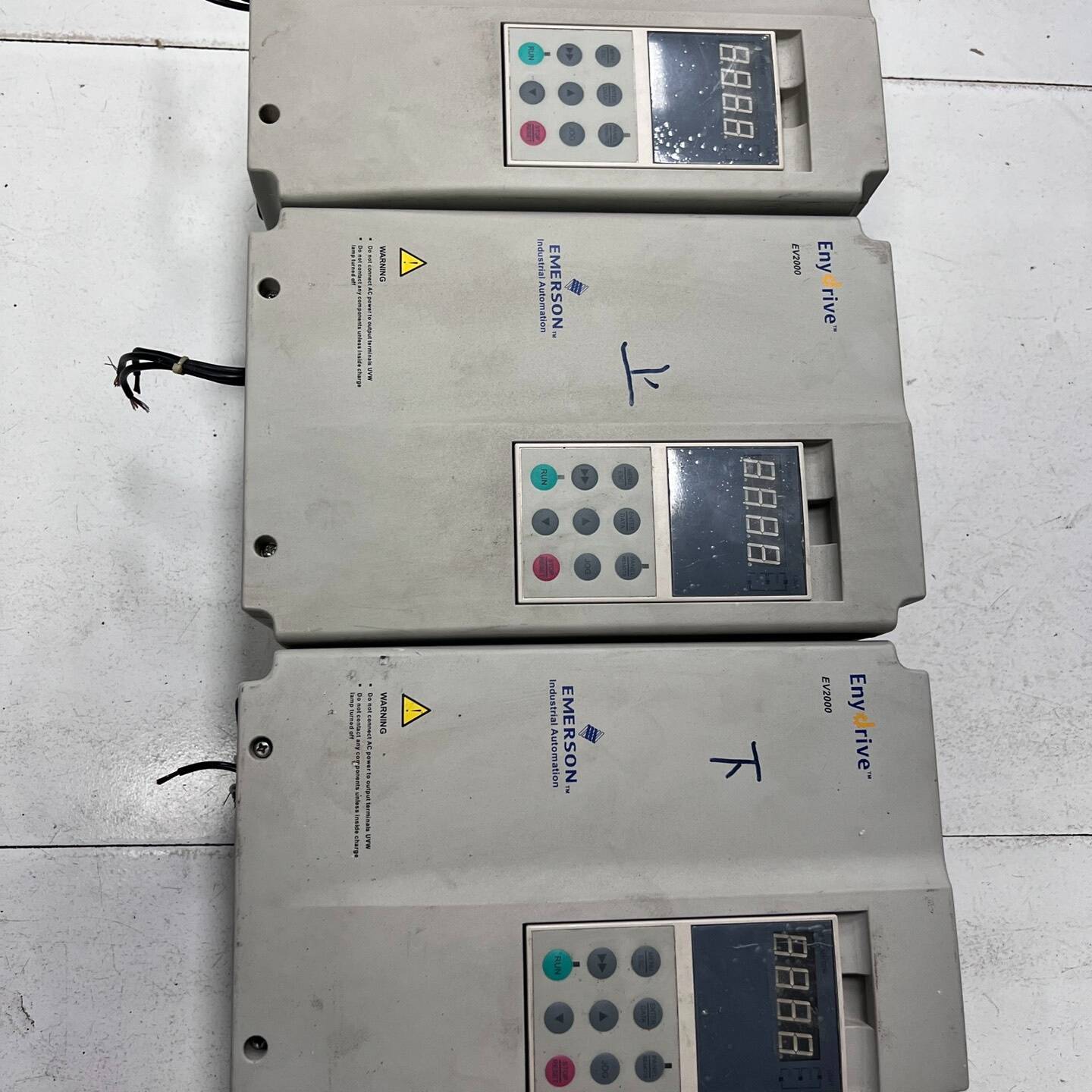 艾默生变频器EV2000-4T005G/0075P议价 维修！！！