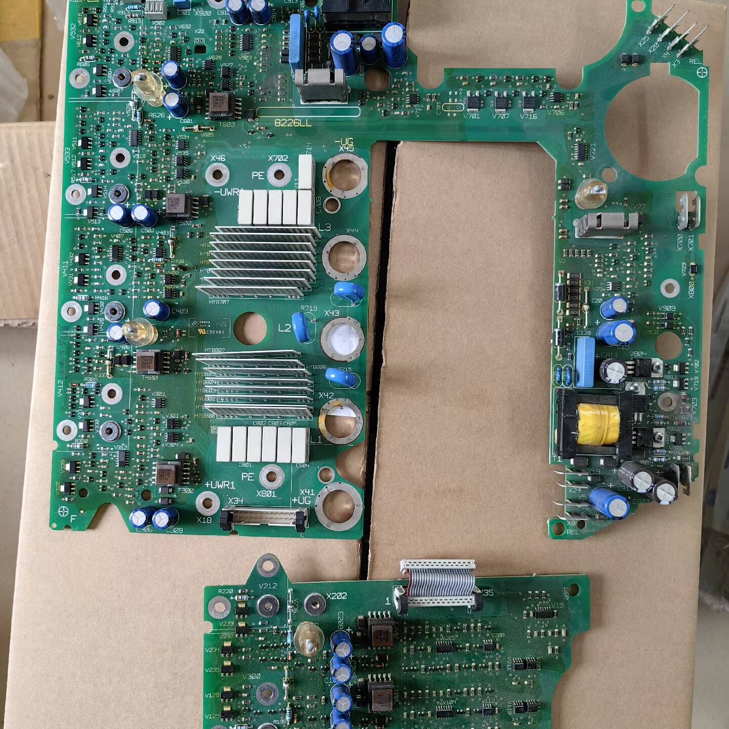 伦茨驱动板，8226Lp.4A.XX.V201，议价 维修！！！