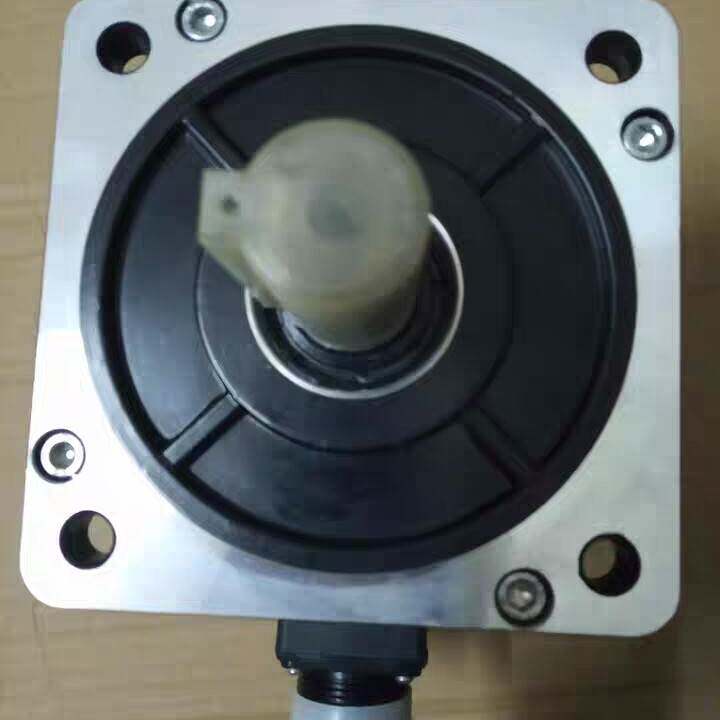 合信CTSDM2D-B1022-M200伺服电机1K议价 维修！！！
