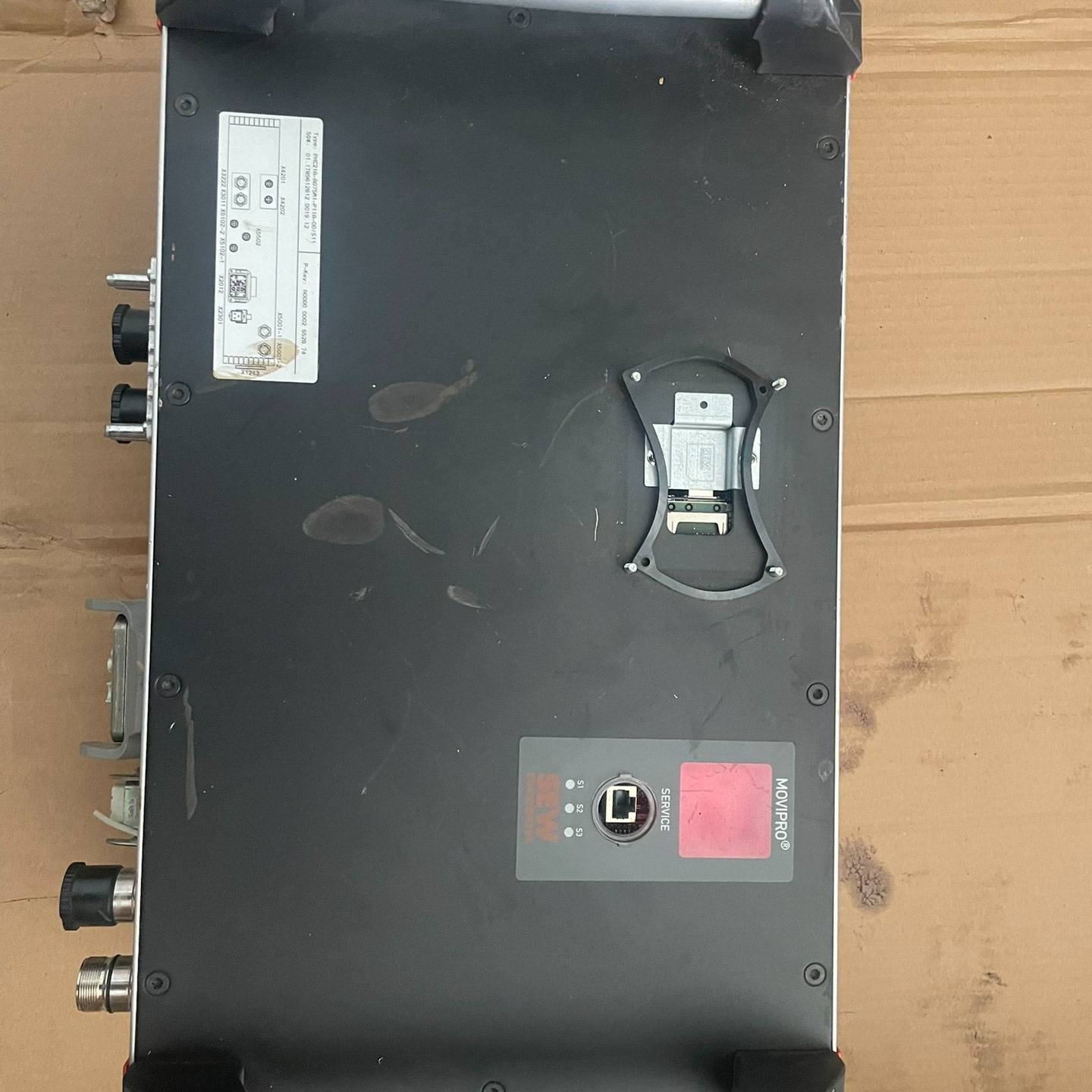 SEW赛威变频器PHC21A-AO75M1-P1OA-0议价 维修！！！