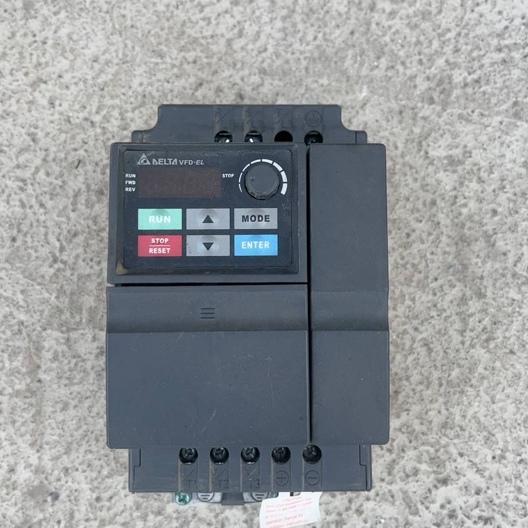 VFD015EL21A 台达 220V 1.5KW 变频议价 维修！！！