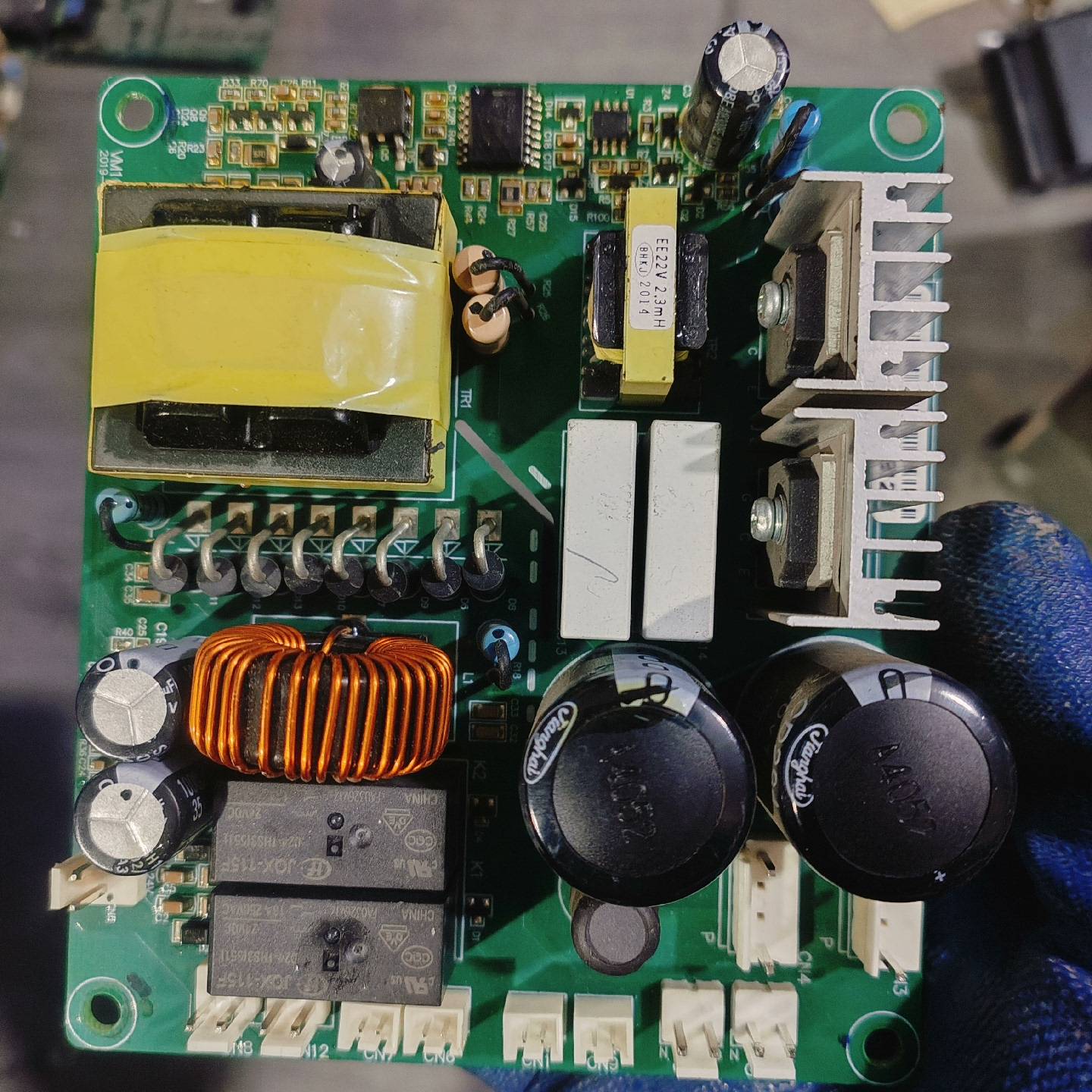 三晶VM1000B系列90kw 110kw 132kw 16议价 维修！！！