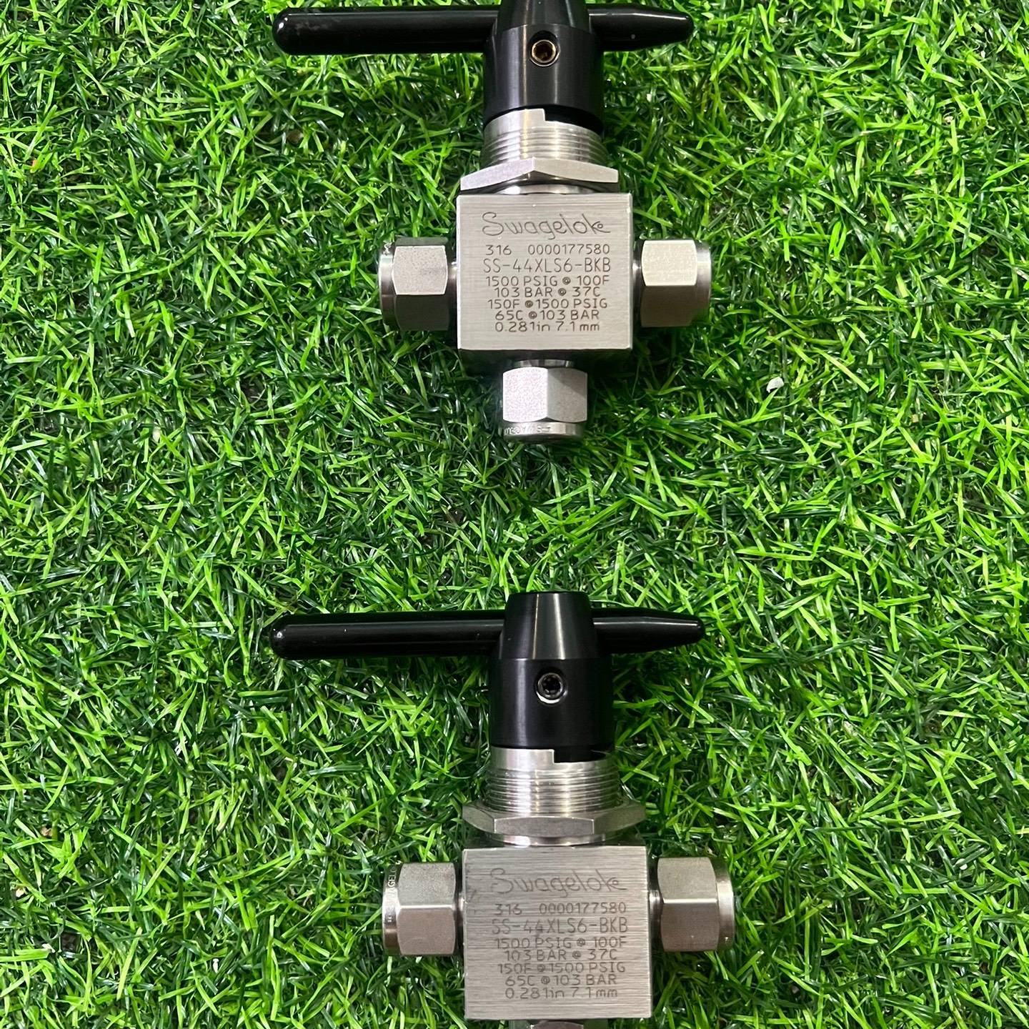 Swagelok世伟洛克SS-44XLS6-BKB三议价 维修！！！