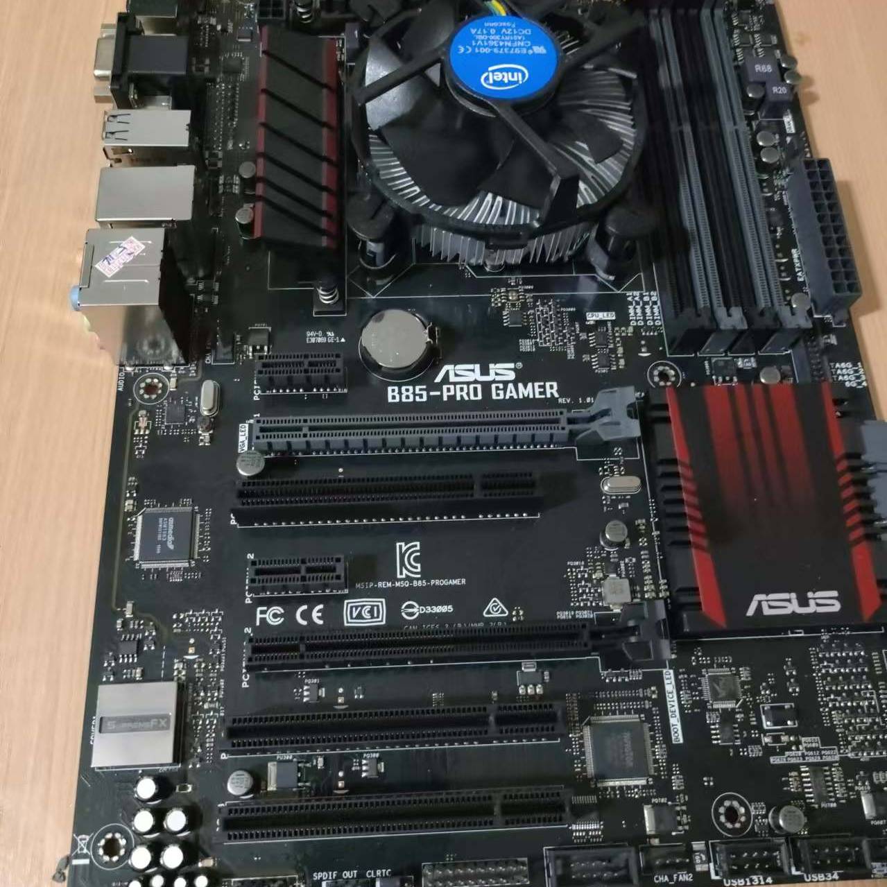 华硕b85pro-gamer外带个3260cpu，议价 维修！！！