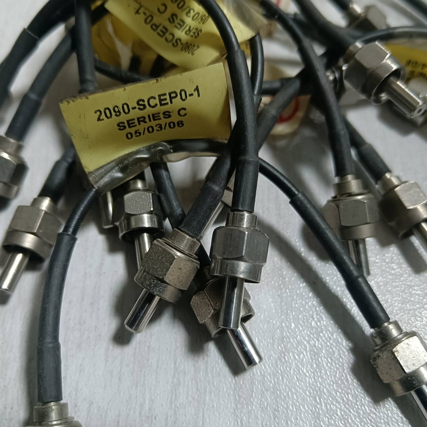 AB伺服驱动器光纤接头2090-SCEP议价 维修！！！