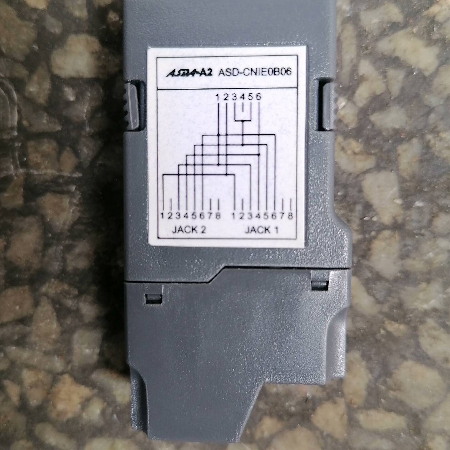 台达分接器ASD-CNIE议价 维修！！！