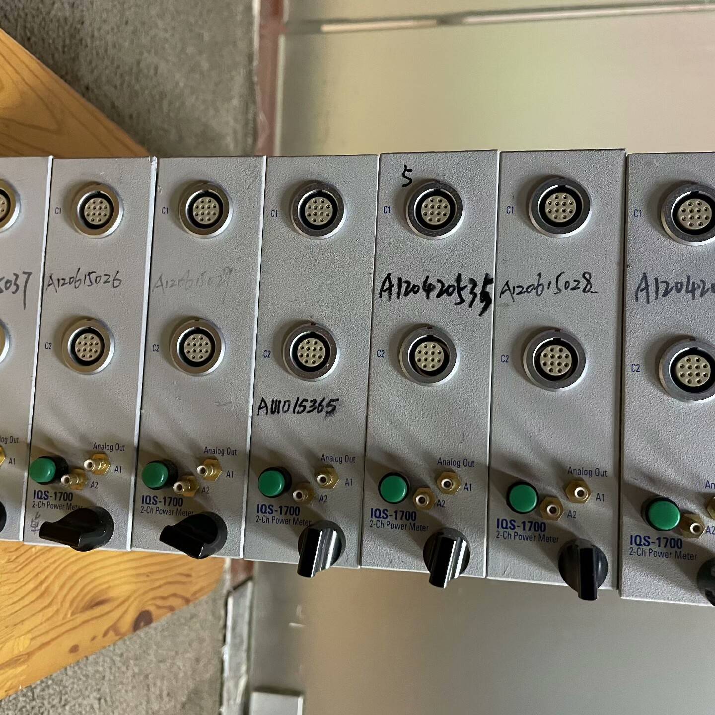 EXFO光学功率计模块IQS-1720双2议价 维修！！！