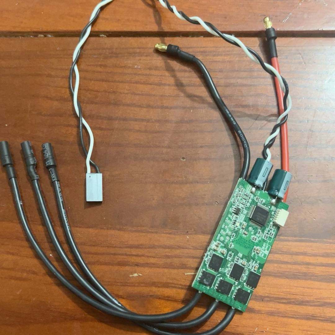 FOC电调 F28027FPTT  DRV8301，3s40议价 维修！！！