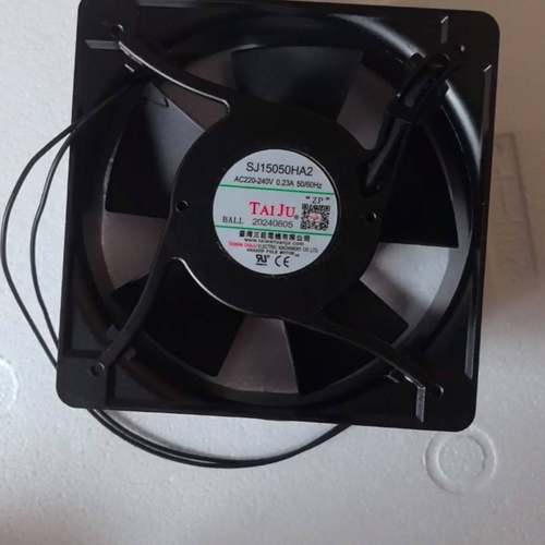 台湾三巨SJ15050HA2散热风扇 220议价 维修！！！