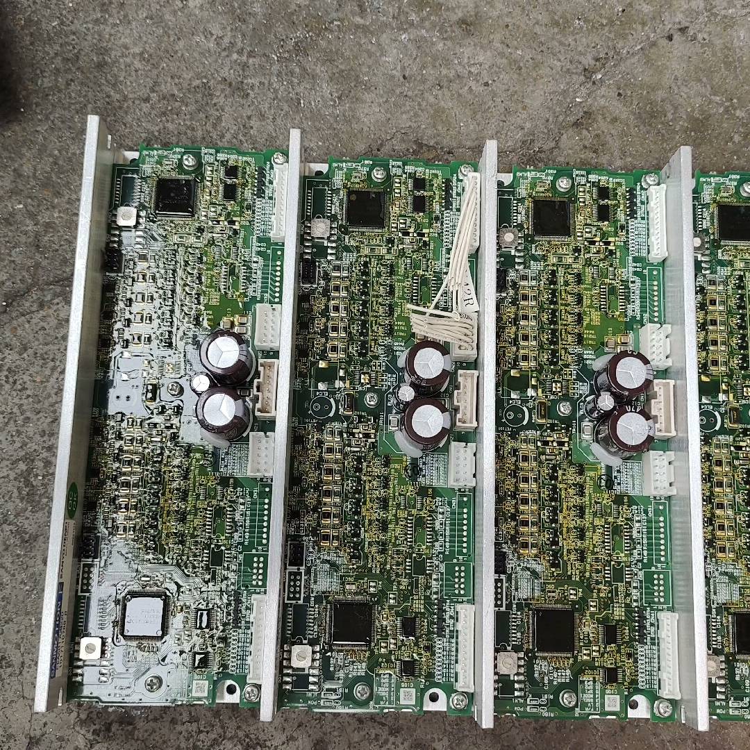 三洋步进伺服驱动器F5AAD170M22议价 维修！！！