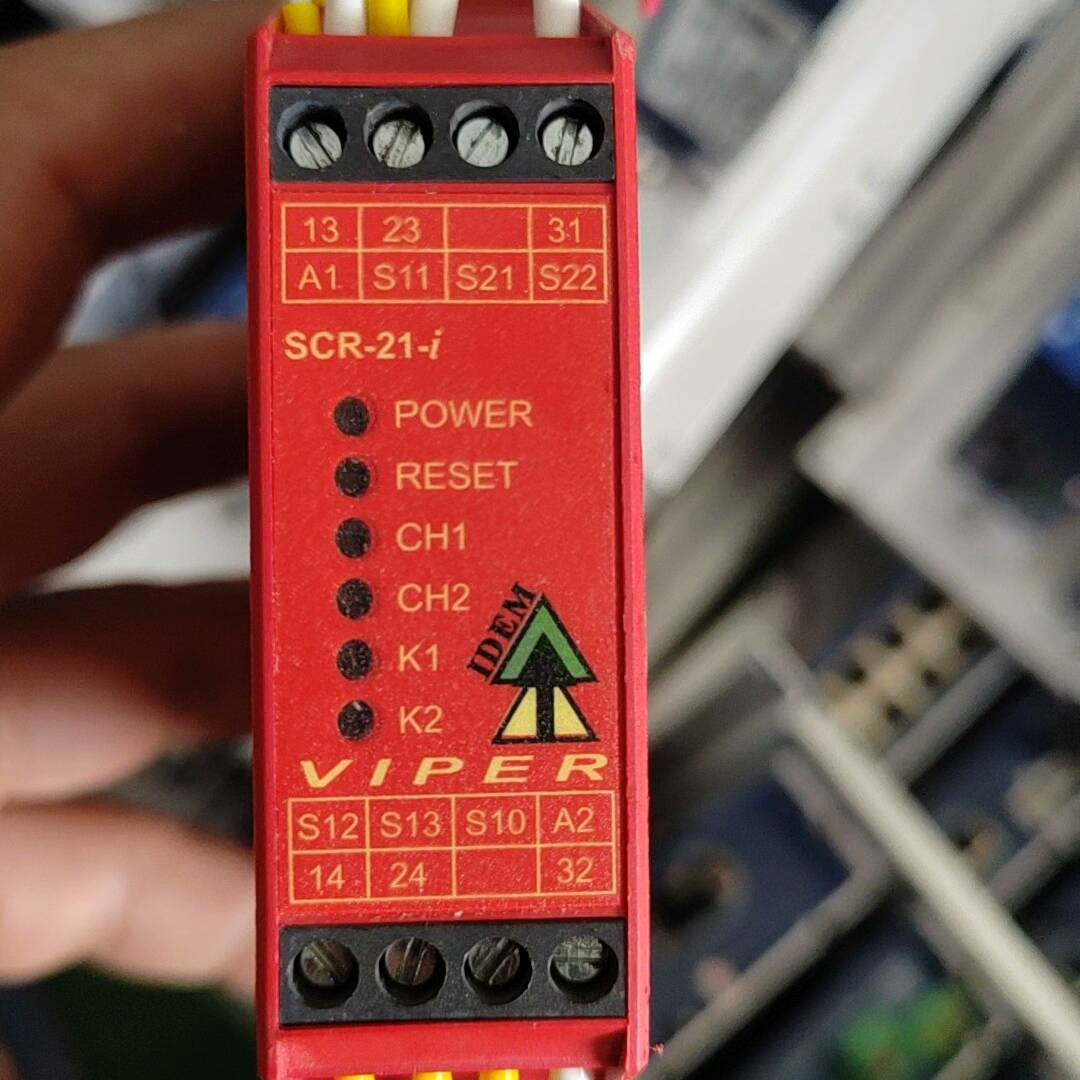IDEM安全继电器SCR-21-1议价 维修！！！