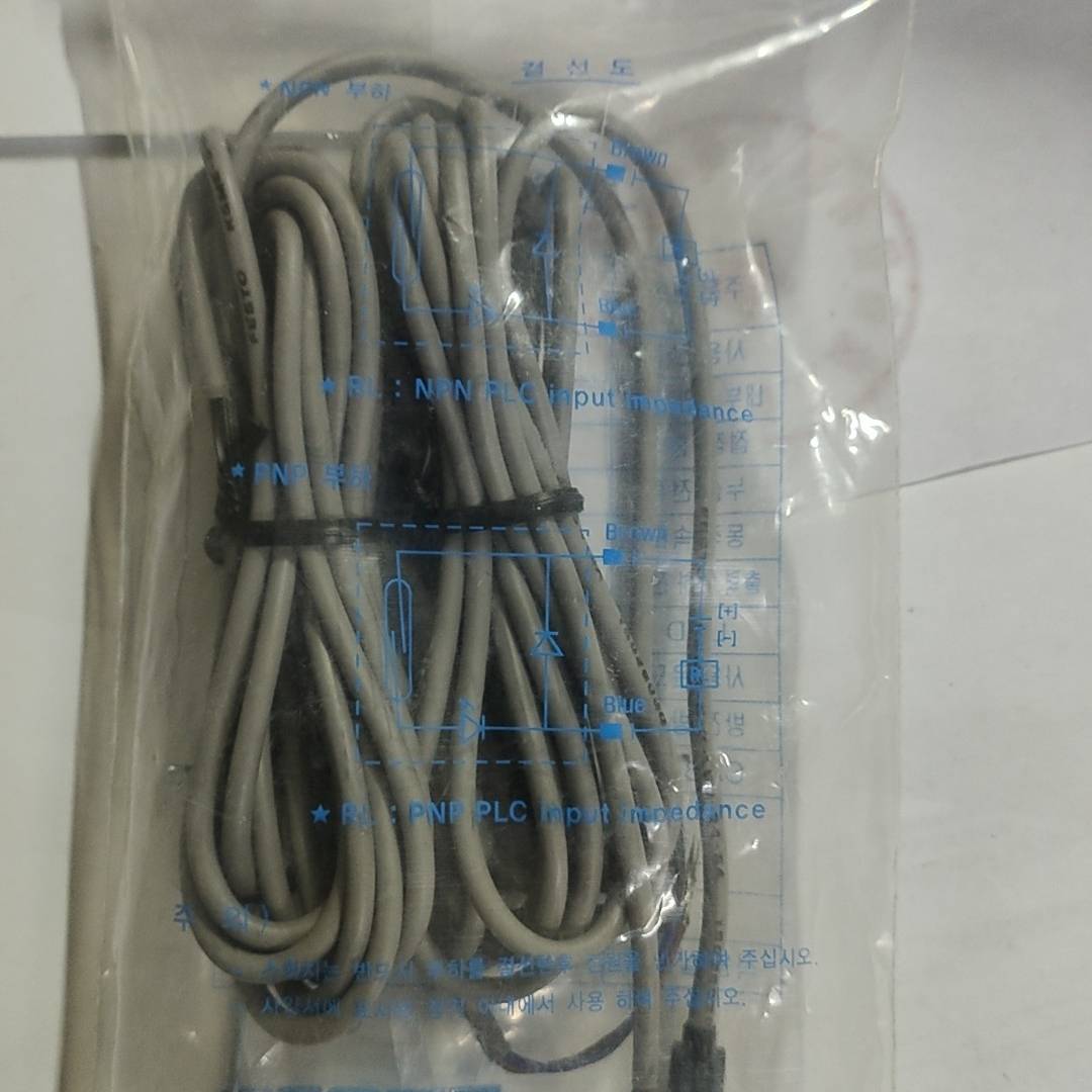 费斯托Festo磁开 ksme-8-k-led-sa议价 维修！！！