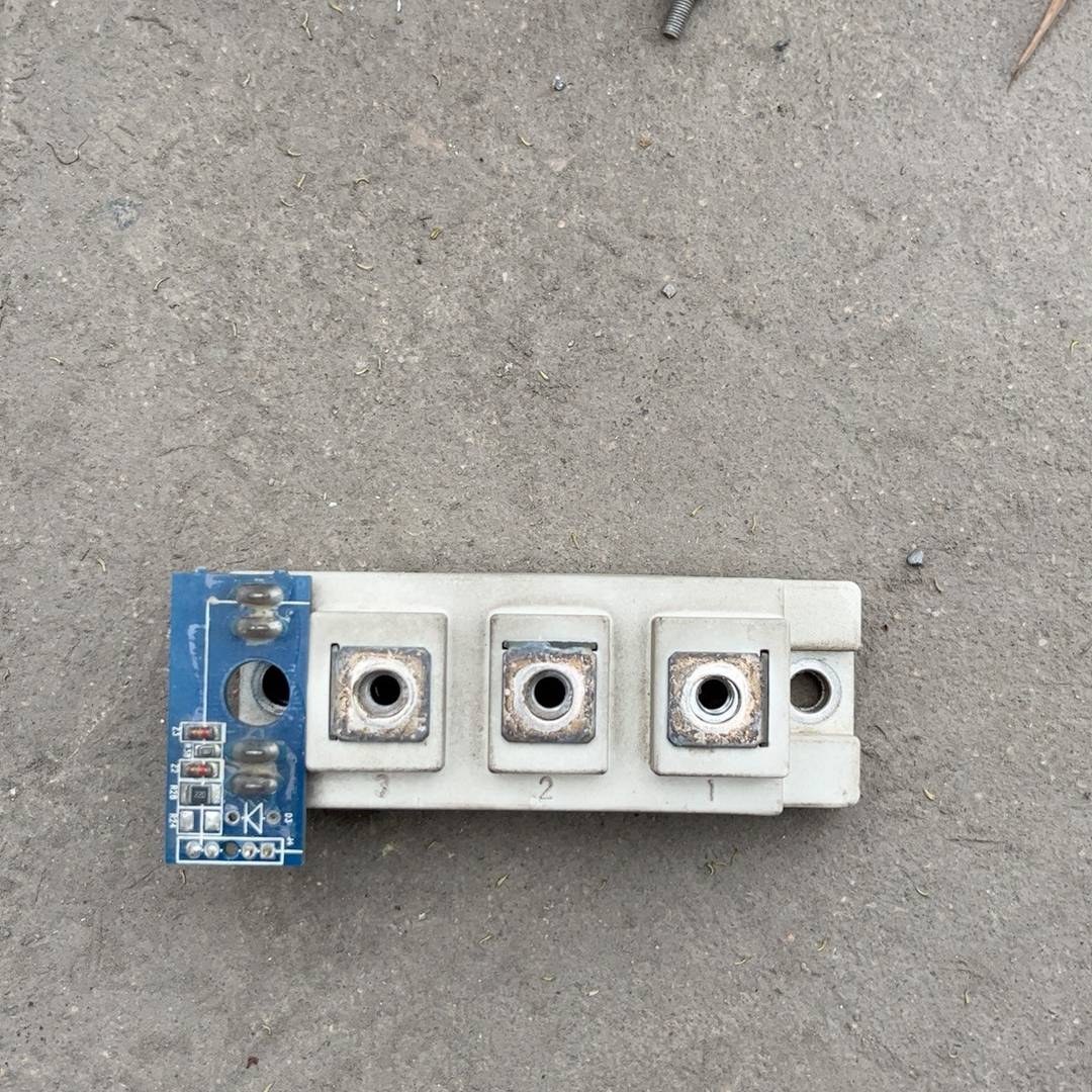 GD75HFL120C1S 斯达模块 实拍图 议价 维修！！！