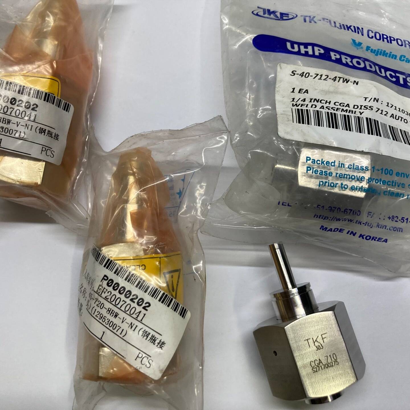 TKF S-40-712-4TW-N CGA710钢瓶接头议价 维修！！！