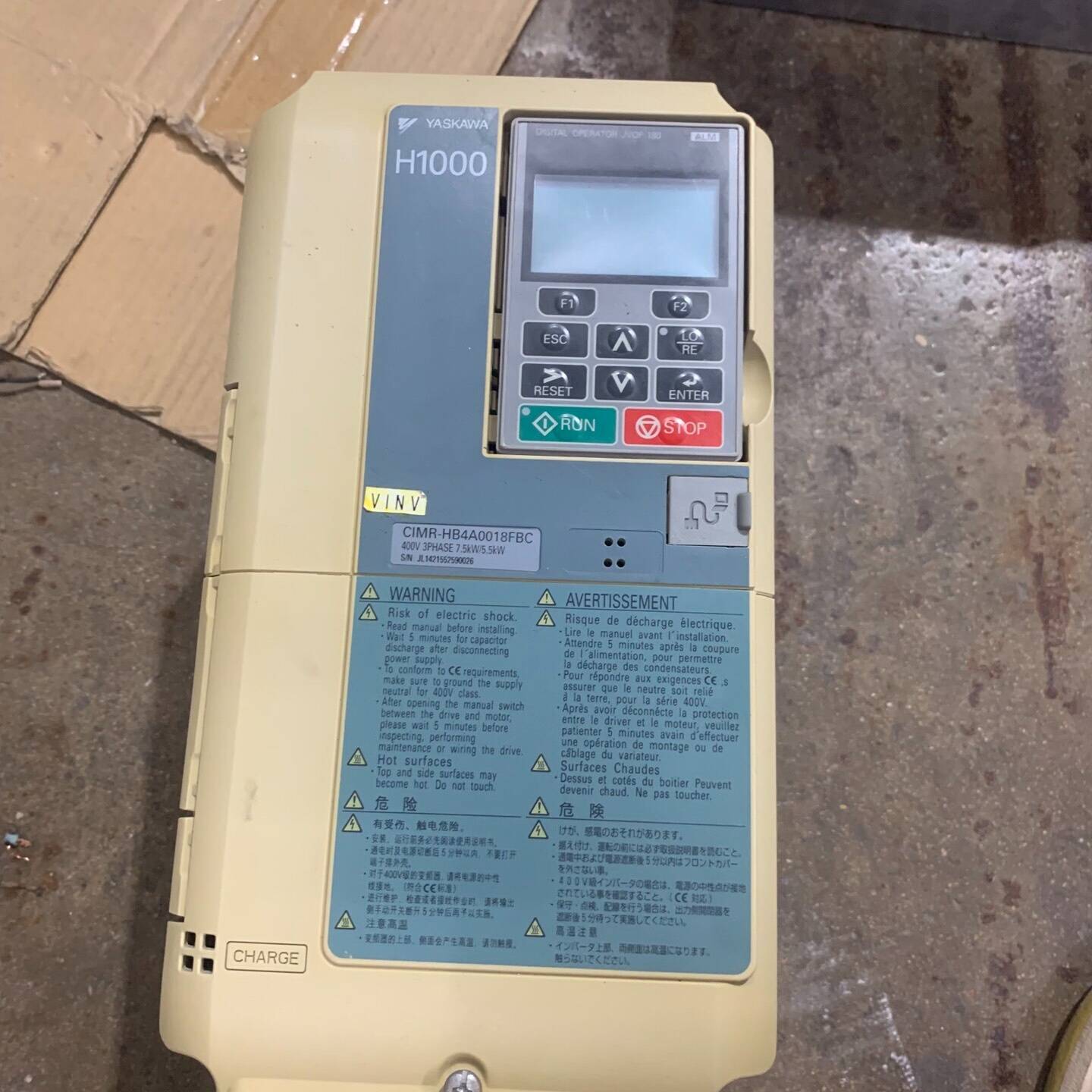 安川H1000变频器5.5KW，HB4A0018FB议价 维修！！！