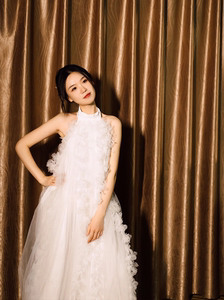 结婚晨袍女新娘挂脖礼服裙白色轻纱孕妇睡衣性感露背连衣裙高级感