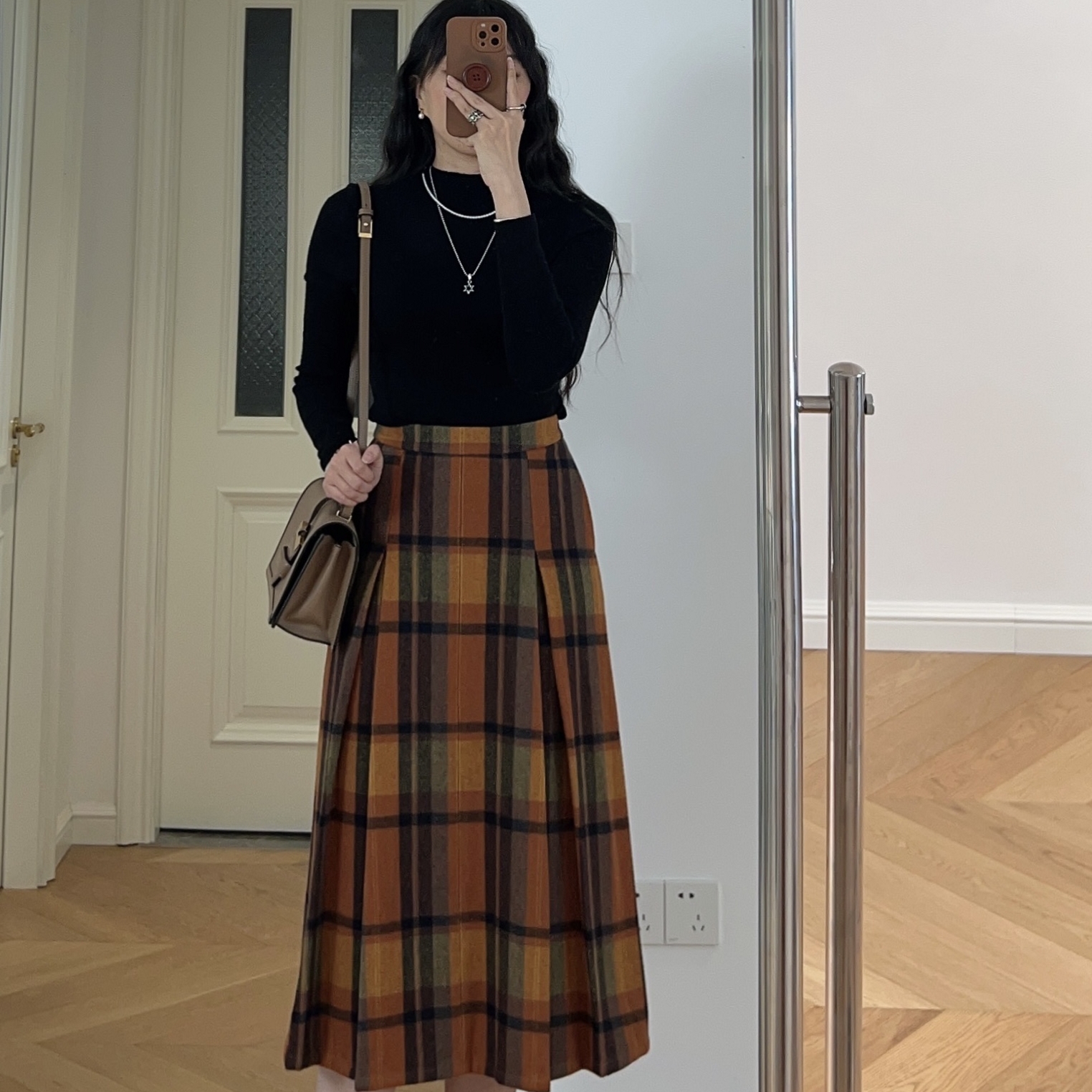 秋冬新款 复古文艺格子中高腰呢子半身裙百褶中长裙 0.29KG