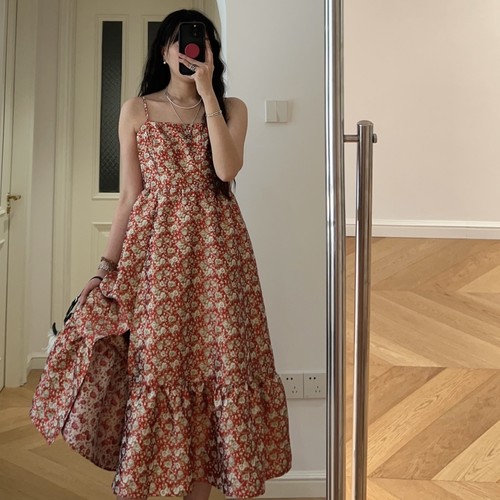 包邮 春装新款 法式度假风印花吊带裙中长款连衣裙  0.38KG