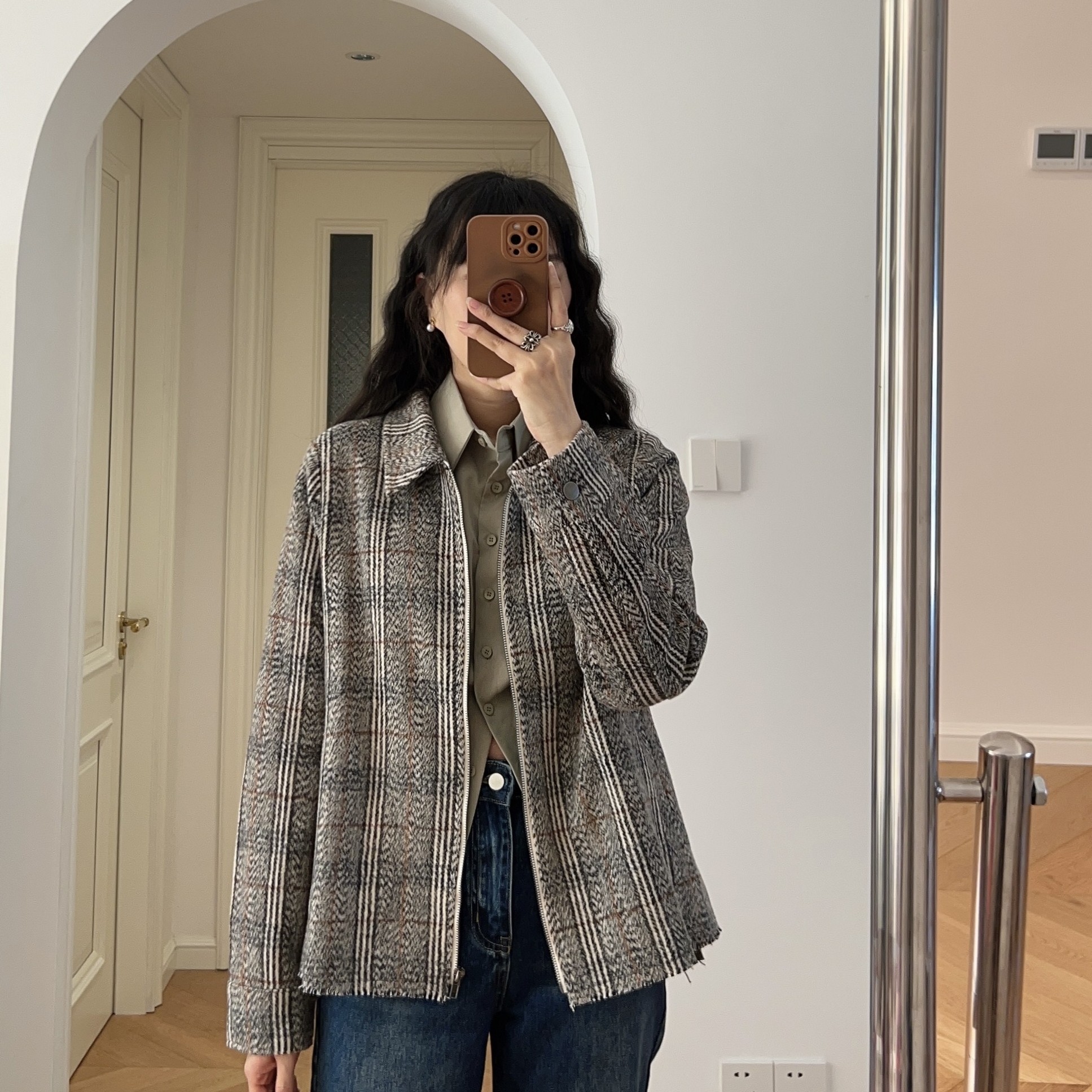 包邮秋冬新款 法式老钱风复古格子翻领长袖呢子外套夹克 0.6KG