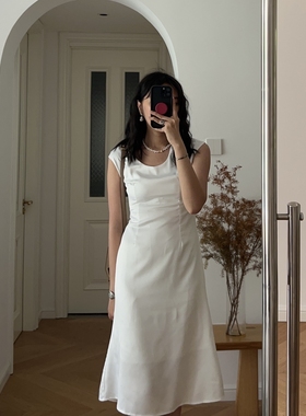 夏装新款 法式优雅纯色白色修身连衣裙中长裙 0.34KG