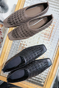 百搭舒适平底镂空方头重工舒适一脚蹬懒人单鞋 2025春夏新款 时尚