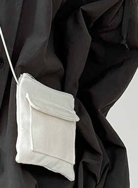 pocket string mini bag