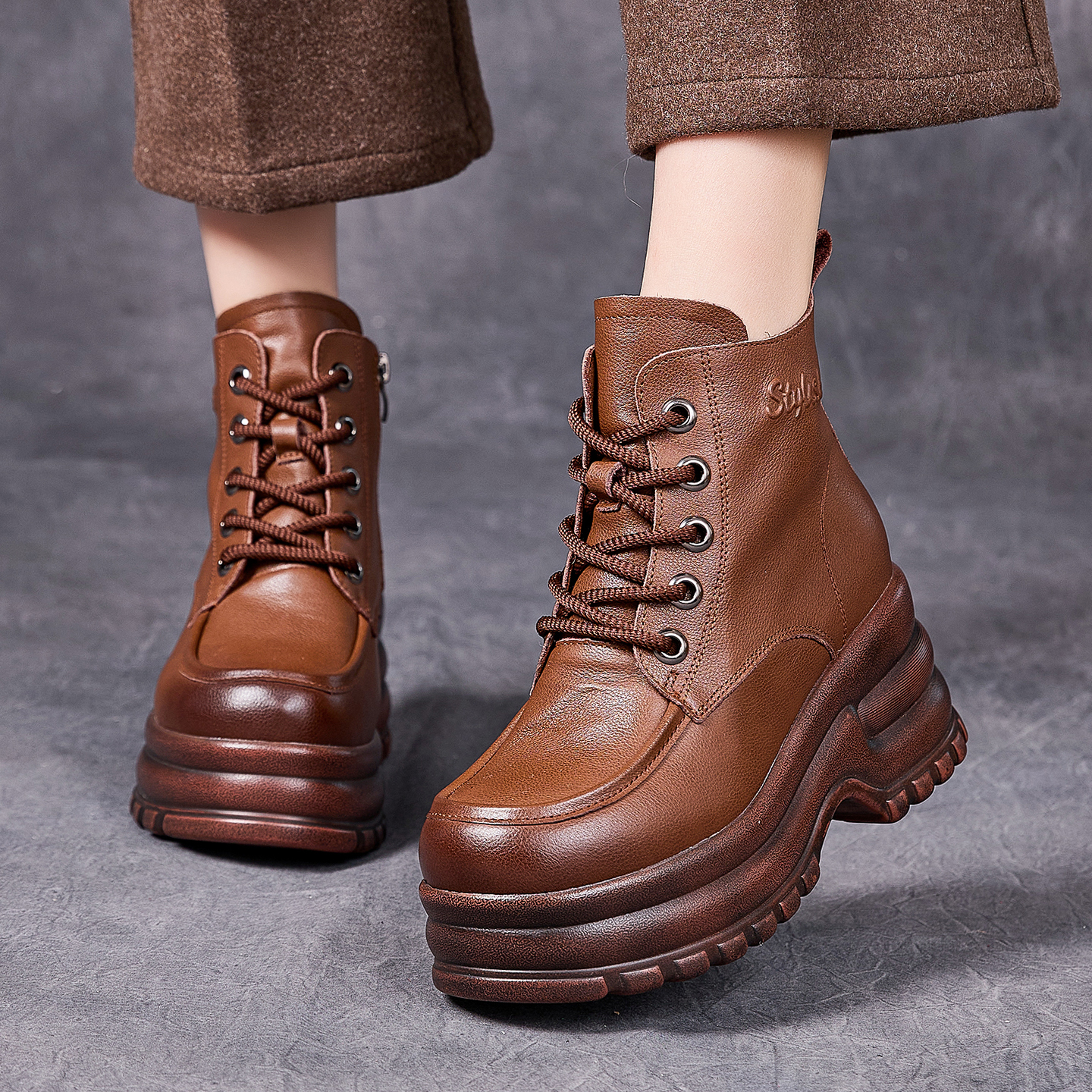 嫔妃头层牛皮复古女短靴坡跟厚底舒适休闲时尚百搭34码马丁靴单靴