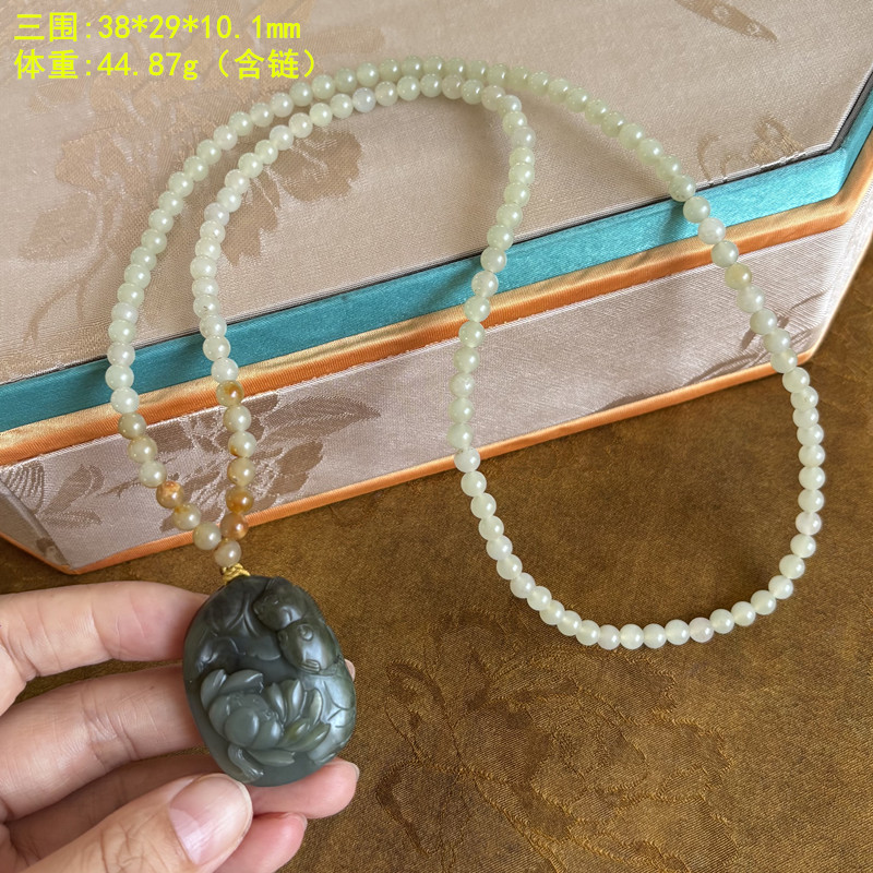 糖青玉籽料有余挂件套装