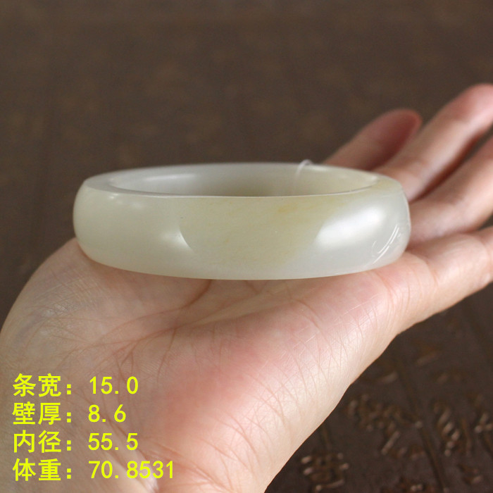 和田玉白玉籽料带原皮手镯