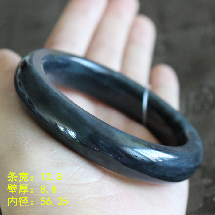 密度90分脂份100分料墨玉籽料