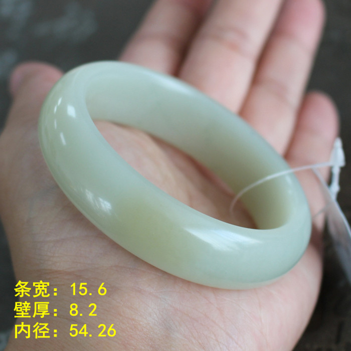 54.26圈口且末山料白玉手镯