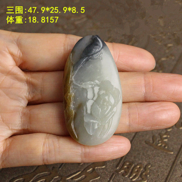 N稀有三色籽料富贵吉祥/喜鹊牡丹挂件 有原皮 朕&reg;开仓新疆和田玉