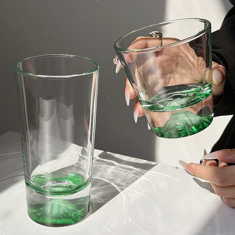 进口ins风绿色富士山玻璃杯中古观山杯威士忌杯洋酒杯家用喝水杯