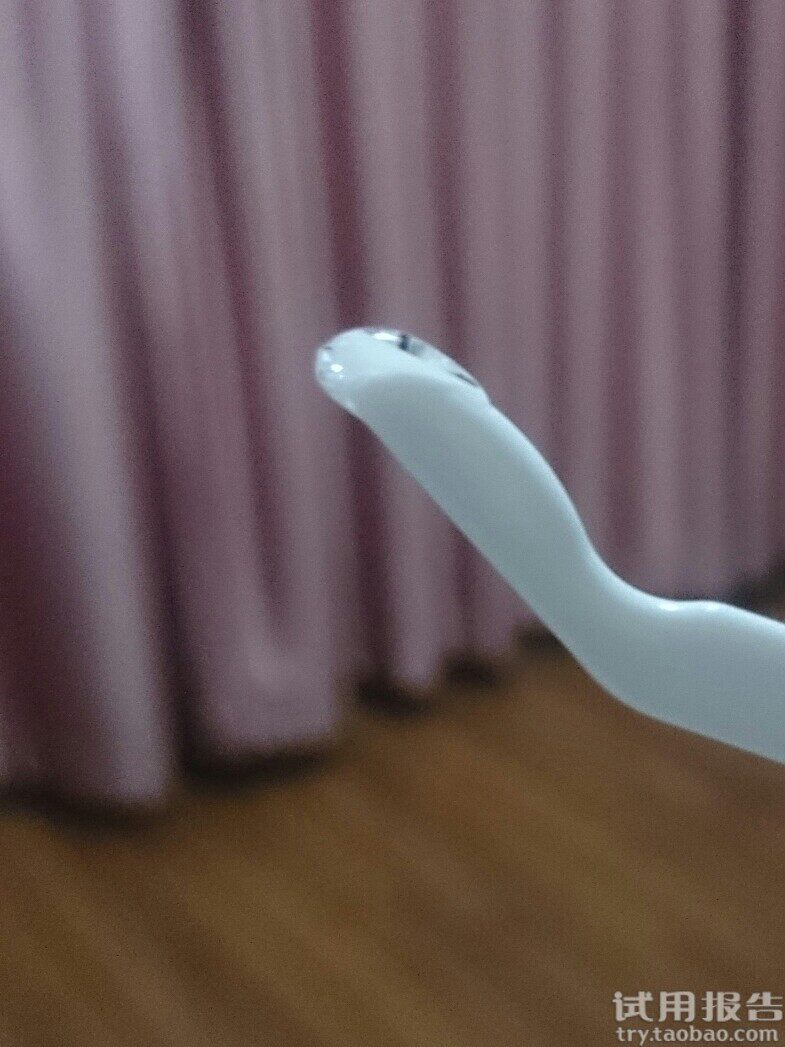 佰草集新玉润保湿眼部啫喱眼霜