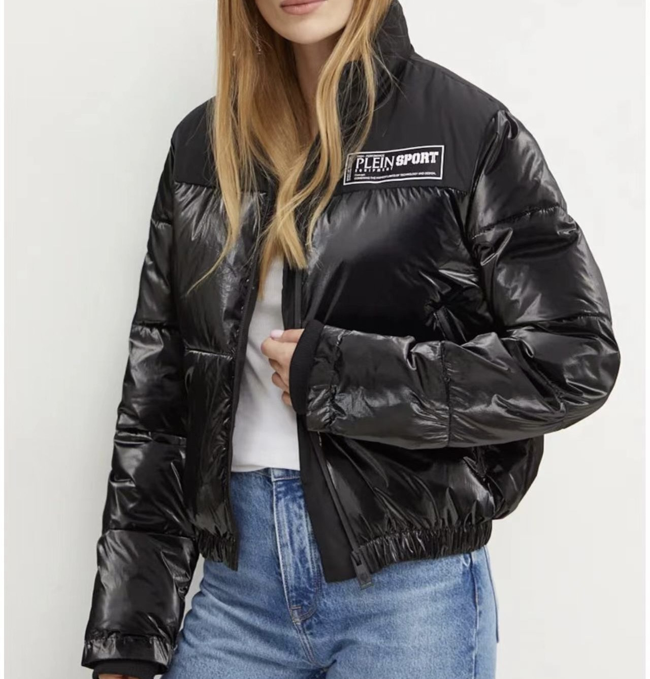 欧单，轻奢，XXL，衣长62,胸围122,袖长70