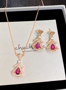 赵露思同款红宝石扇形小裙子项链