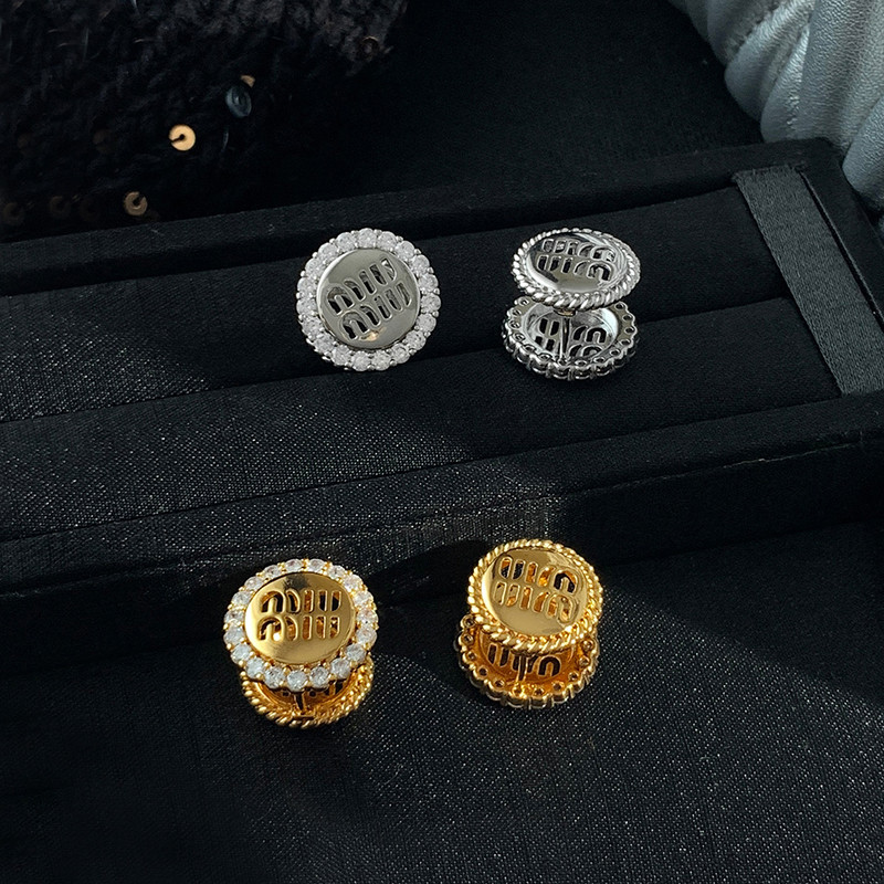 M家~金银色满钻字母耳扣