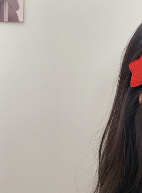 2026时尚红色五角星蝴蝶结发夹女轻奢个性喜庆侧边刘海夹个性精致