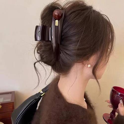 高端设计感斜三角抓夹女2025新款感鲨鱼夹后脑勺盘发发夹头饰