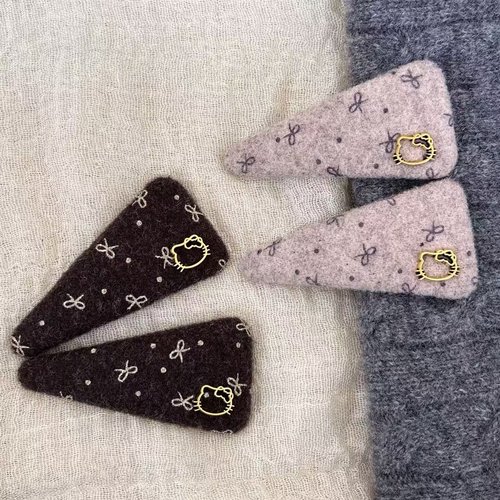 2026时尚韩版秋冬甜美波点复古蝴蝶结质感毛呢三角BB夹氛围感KT